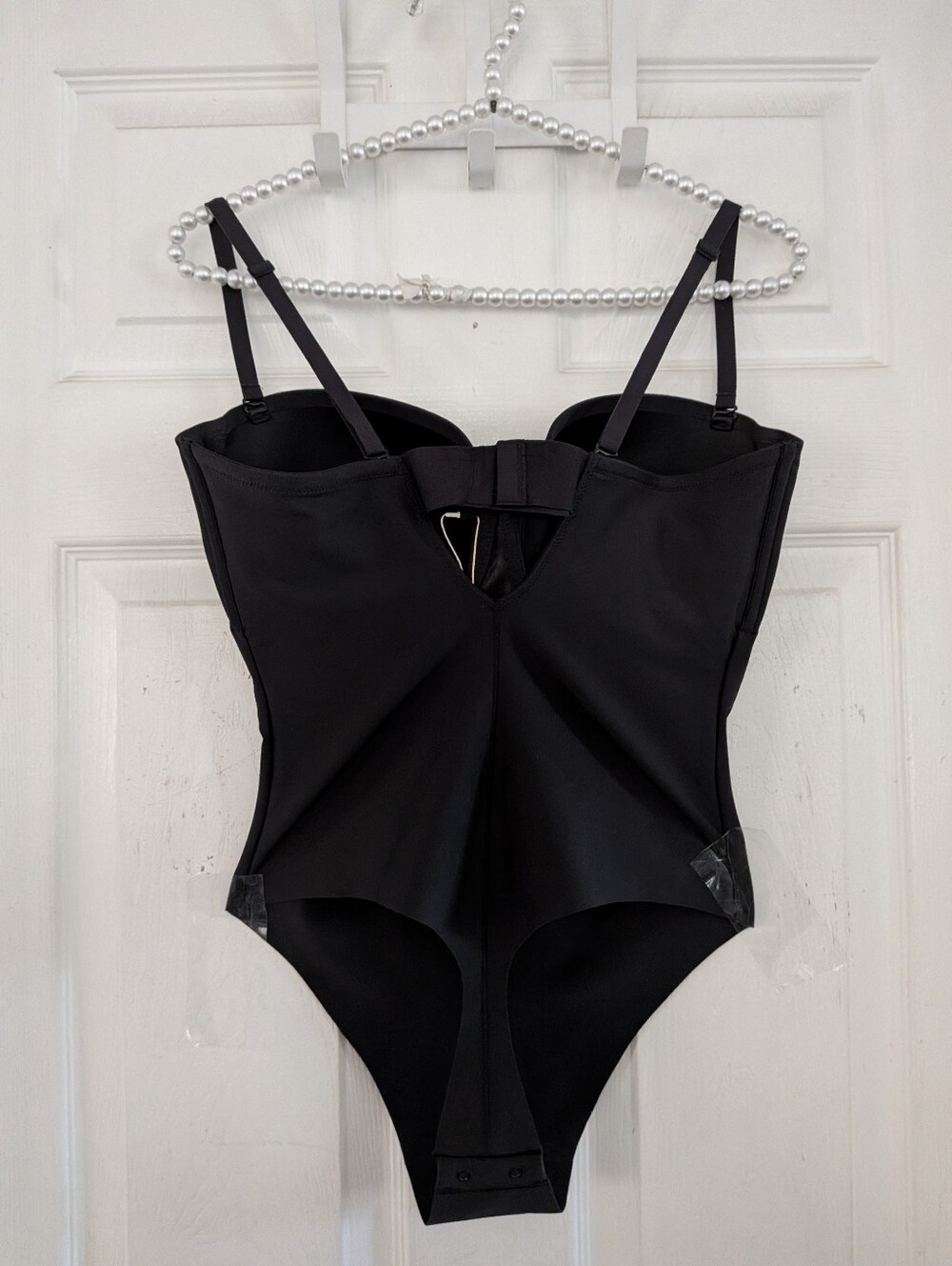 SKIMS BODY Underwire Thong Bodysuit - Picture 11 of 16
